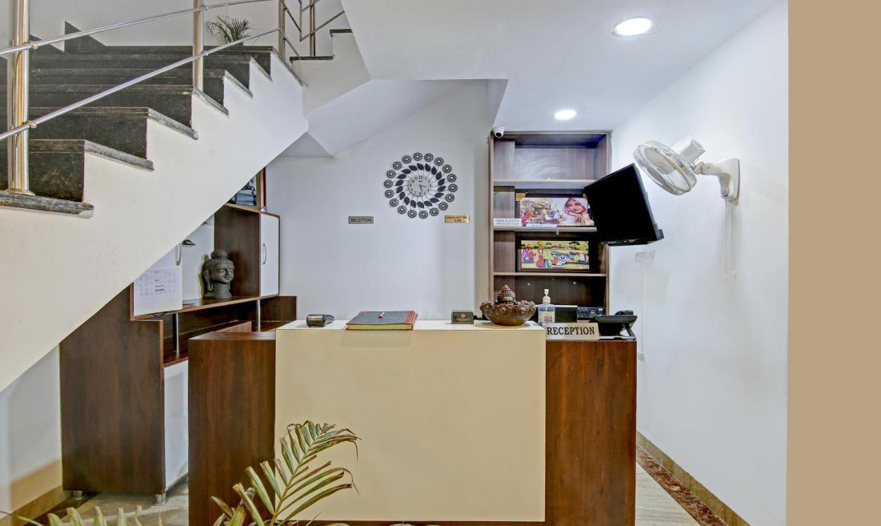 Treebo Royal Empire Adarsh Nagar, Chandigarh Hotel Kültér fotó